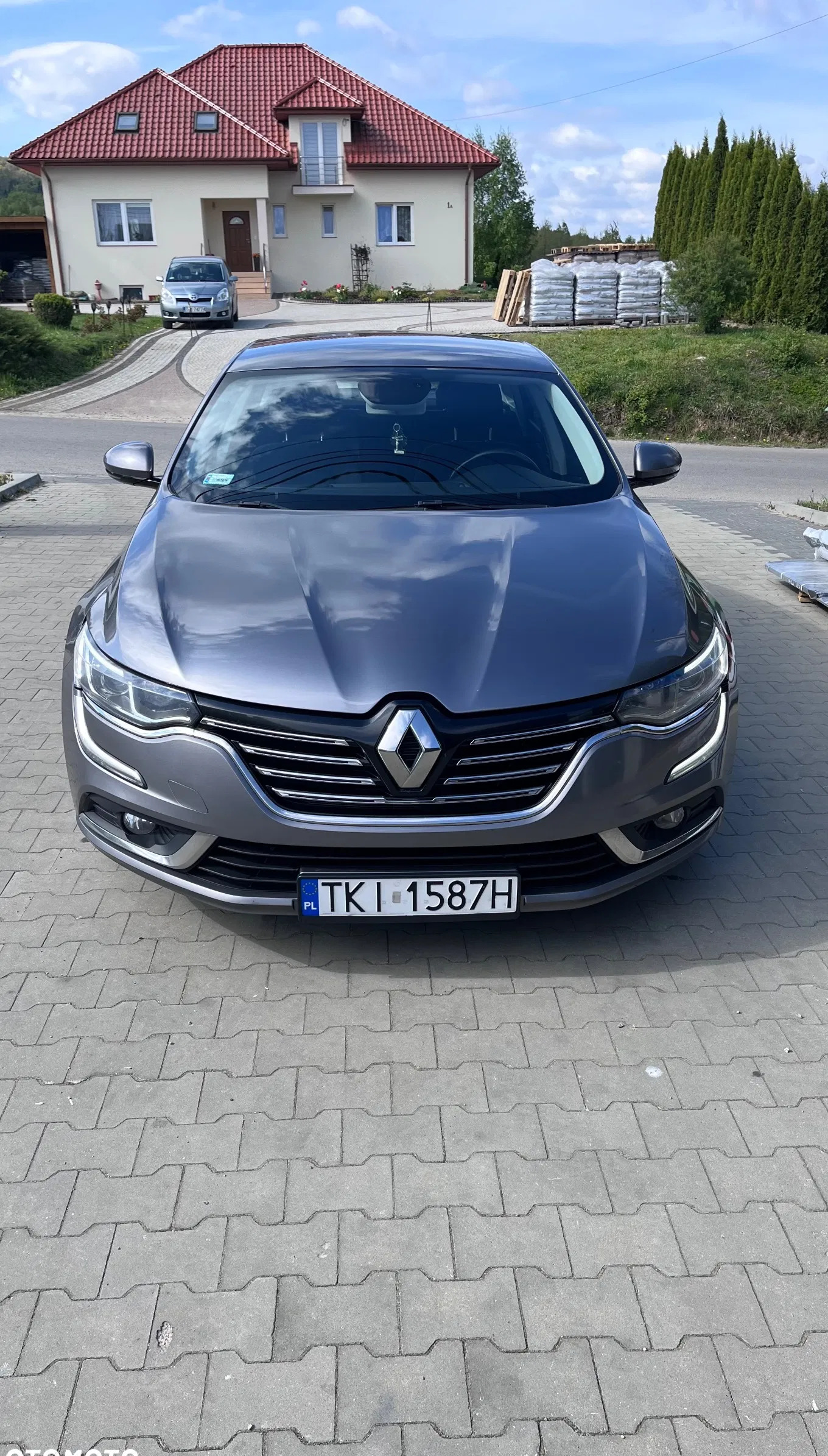 samochody osobowe Renault Talisman cena 44000 przebieg: 236000, rok produkcji 2016 z Zalewo